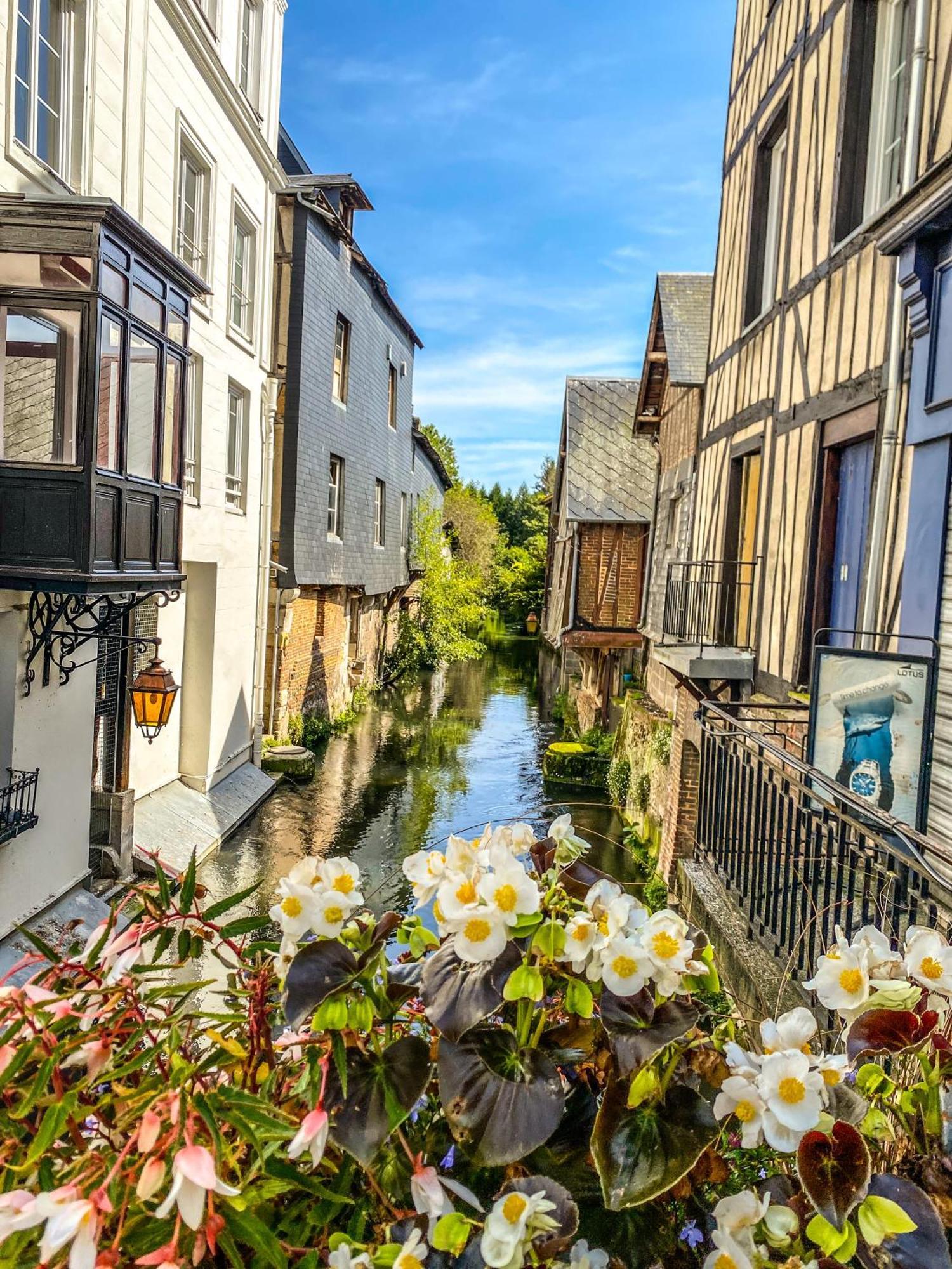 Egee By Kleidos-Charmant Studio Centre Pont-Audemer Bagian luar foto